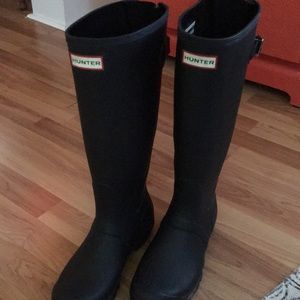 Black Hunter rain boots